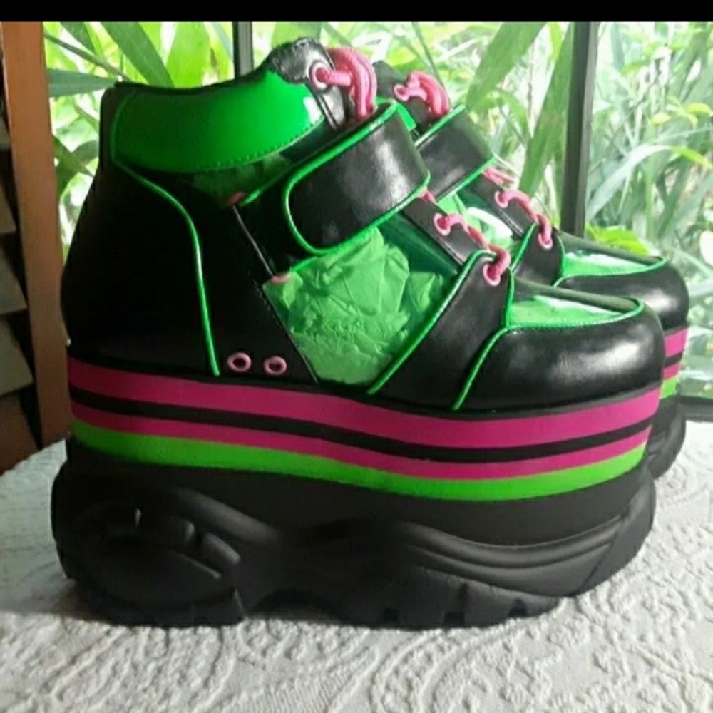 Dolls kill Club Exx cyber screen platform sneaker
